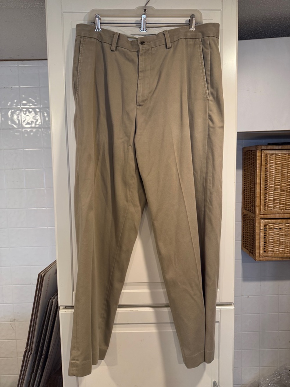 Eddie Bauer Men's Khaki Dress Pants - Classic Pleated Trousers size 35x30 3:22